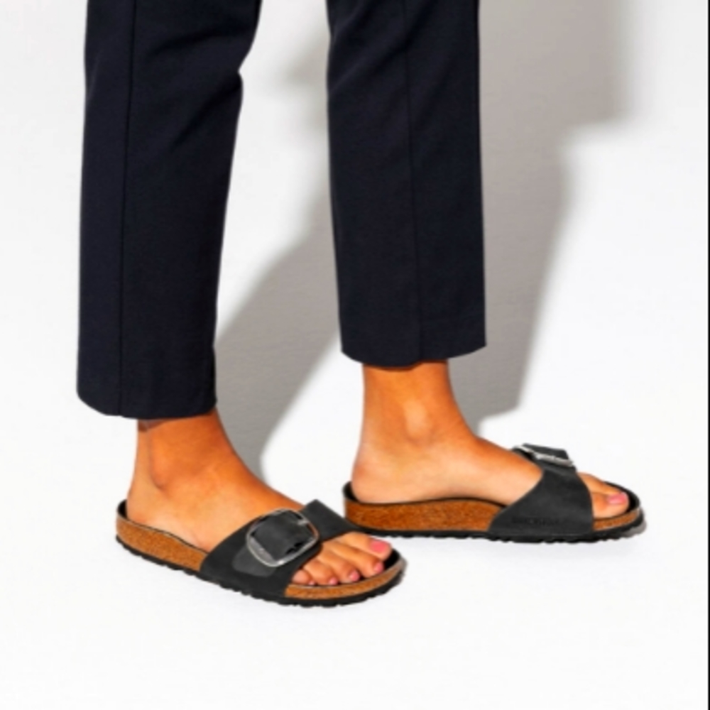 NWT Birkenstock Madrid Big Buckle Sandals